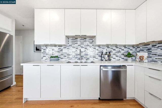 8505 Maiden Ln, El Cerrito, CA 94530