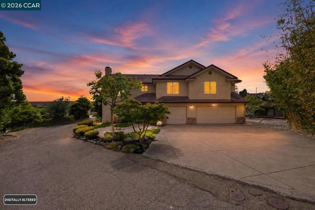 8505 Maiden Ln, El Cerrito, CA 94530