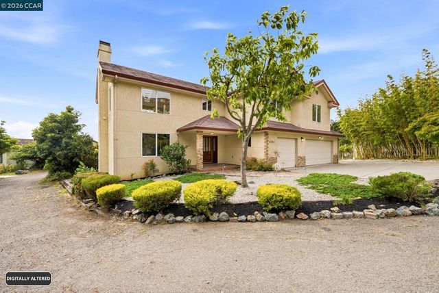 8505 Maiden Ln, El Cerrito, CA 94530