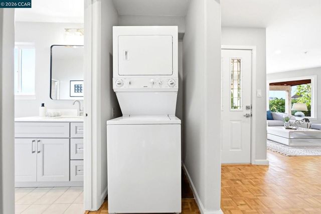 8505 Maiden Ln, El Cerrito, CA 94530