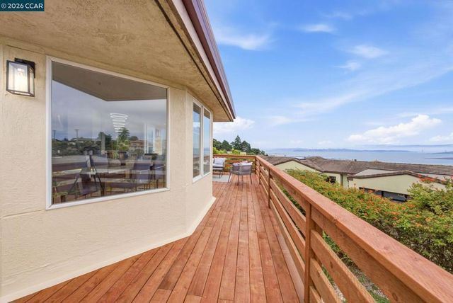 8505 Maiden Ln, El Cerrito, CA 94530