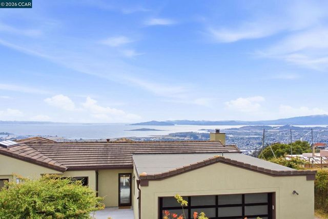 8505 Maiden Ln, El Cerrito, CA 94530
