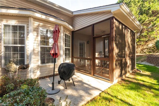 232 Channel Cove Court, Jamestown, NC 27282