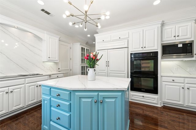 5717 Northbrook Drive, Plano, TX 75093