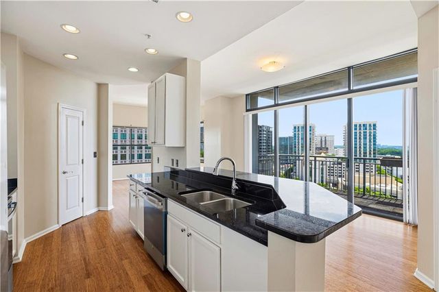 3040 Peachtree Road NW 1503, Atlanta, GA 30305