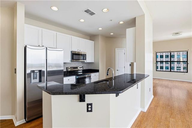 3040 Peachtree Road NW 1503, Atlanta, GA 30305