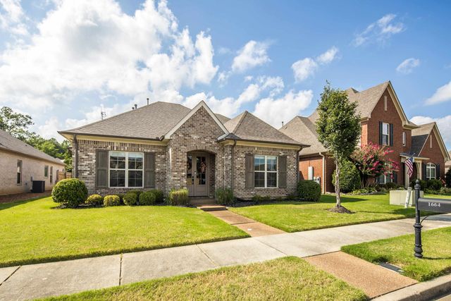 1664 POPPY HILLS DR, Collierville, TN 38017
