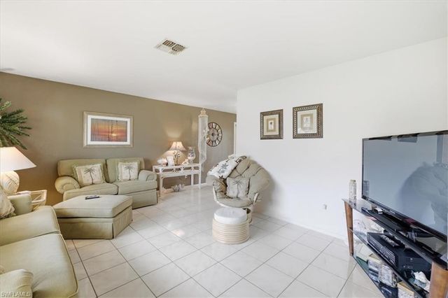 3226 SE 2nd AVE, Cape Coral, FL 33904