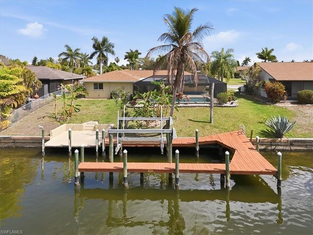 3226 SE 2nd AVE, Cape Coral, FL 33904