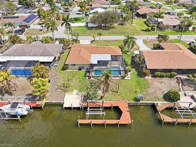 3226 SE 2nd AVE, Cape Coral, FL 33904