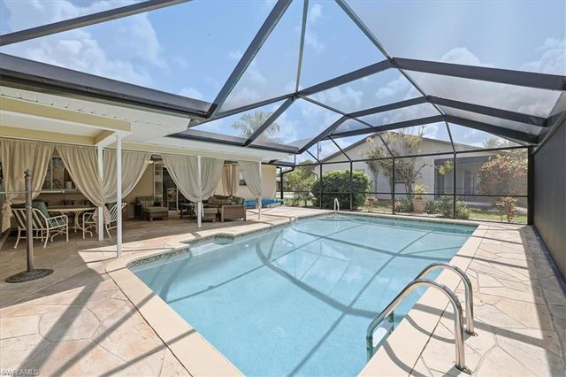 3226 SE 2nd AVE, Cape Coral, FL 33904