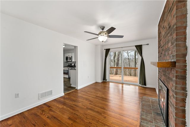 627 Berwick Ct, Mccandless, PA 15237