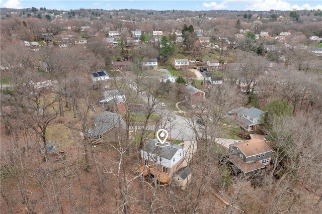 627 Berwick Ct, Mccandless, PA 15237