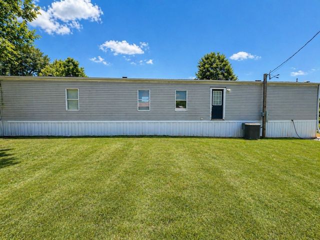 145 Rogers Ln, Birchwood, TN 37308