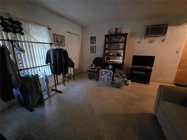 682 REGINA ROAD, Dunedin, FL 34698