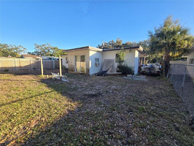 682 REGINA ROAD, Dunedin, FL 34698