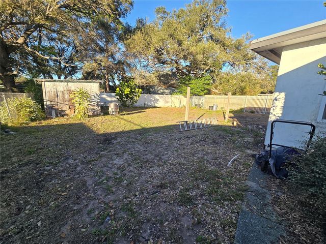 682 REGINA ROAD, Dunedin, FL 34698