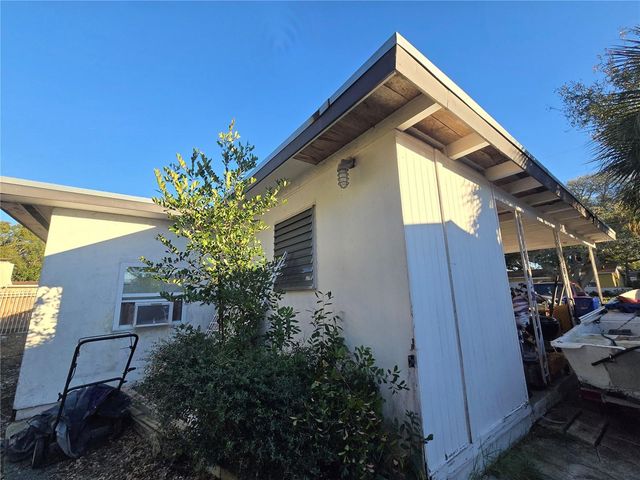 682 REGINA ROAD, Dunedin, FL 34698