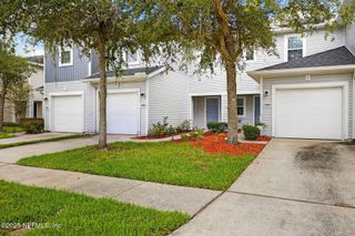 1560 BISCAYNE BAY Drive, Jacksonville, FL 32218