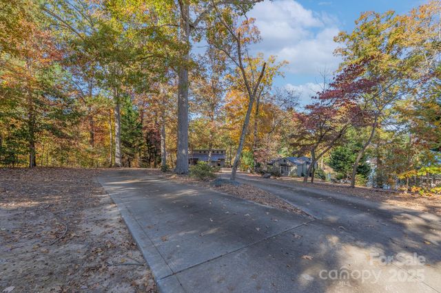 618 Acorn Acres Road, Norwood, NC 28128