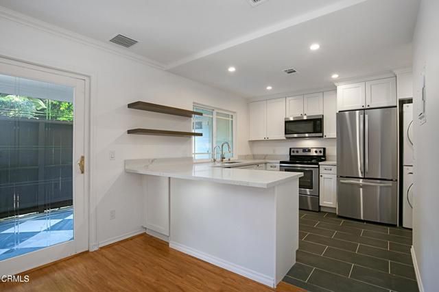 1429 Valley View Road 13, Glendale, CA 91202