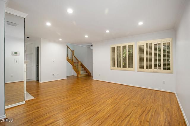 1429 Valley View Road 13, Glendale, CA 91202