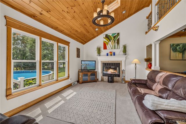 243 South Lane, Grand Island, NY 14072