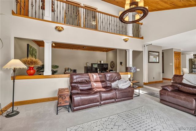 243 South Lane, Grand Island, NY 14072