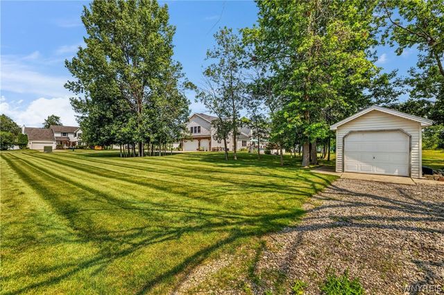 243 South Lane, Grand Island, NY 14072