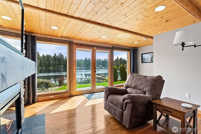 32217 Whitman Lake Drive, Graham, WA 98338