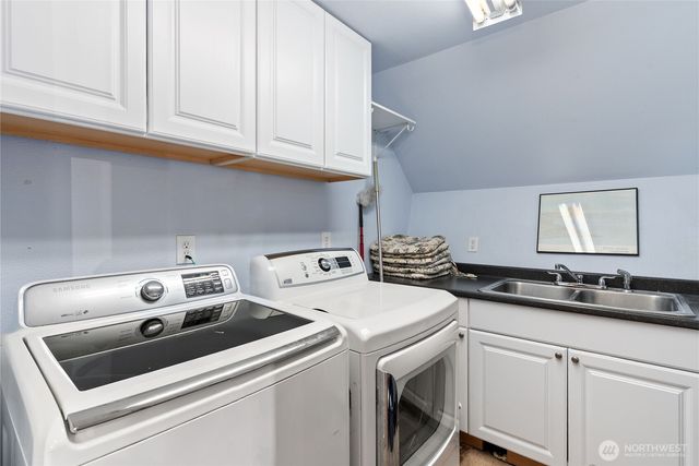 32217 Whitman Lake Drive, Graham, WA 98338