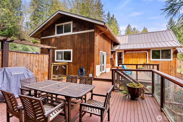 32217 Whitman Lake Drive, Graham, WA 98338