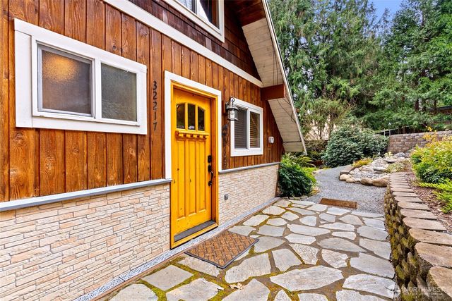 32217 Whitman Lake Drive, Graham, WA 98338