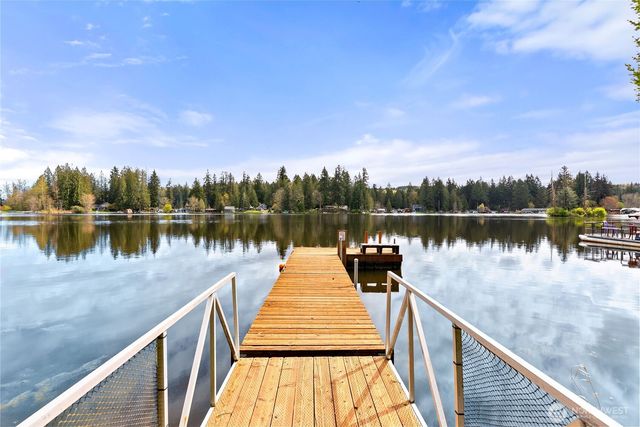 32217 Whitman Lake Drive, Graham, WA 98338