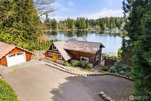 32217 Whitman Lake Drive, Graham, WA 98338