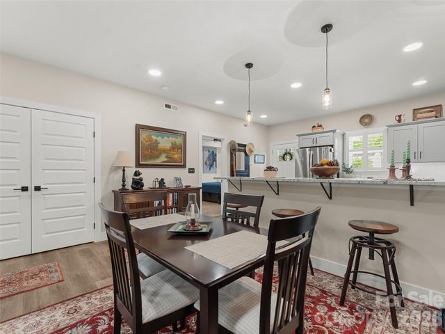 143 Carver Street 13, Brevard, NC 28712