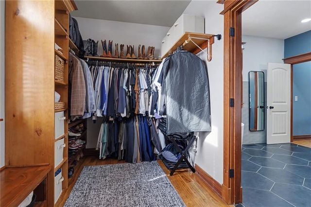 17492 Evans Road, Tonganoxie, KS 66086