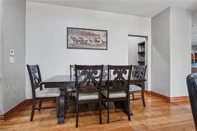 17492 Evans Road, Tonganoxie, KS 66086