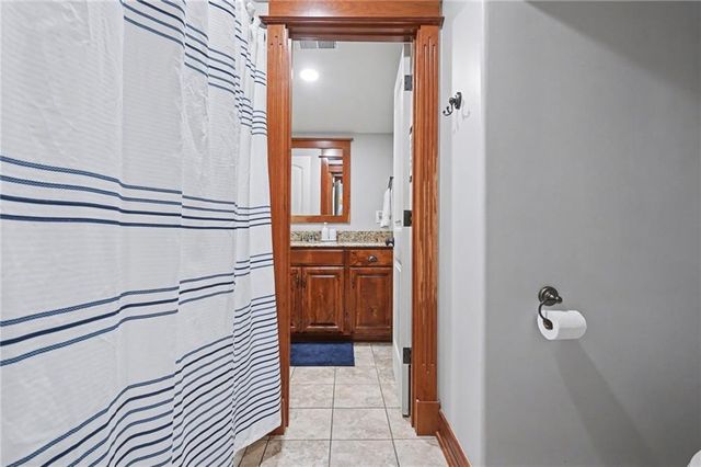 17492 Evans Road, Tonganoxie, KS 66086