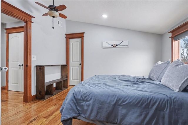 17492 Evans Road, Tonganoxie, KS 66086