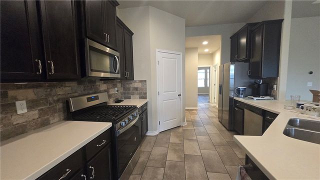 8025 Calma St, Corpus Christi, TX 78414