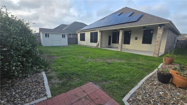 8025 Calma St, Corpus Christi, TX 78414