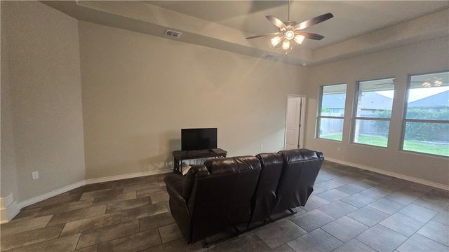 8025 Calma St, Corpus Christi, TX 78414