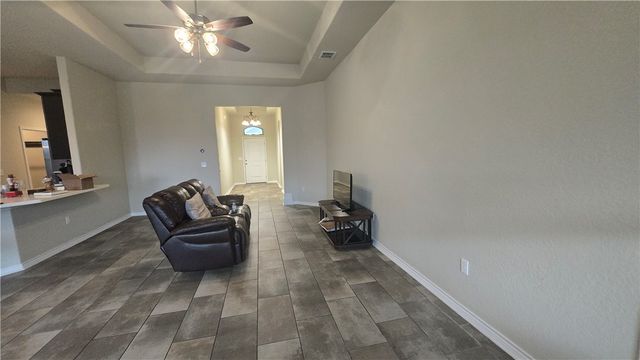 8025 Calma St, Corpus Christi, TX 78414