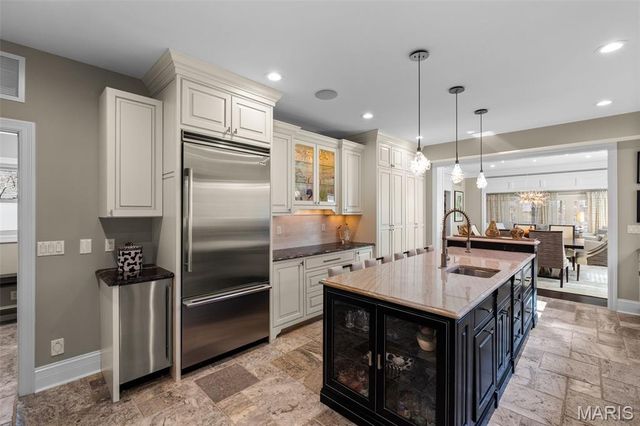 1518 Mallard Pointe Court, Chesterfield, MO 63017