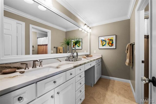 1518 Mallard Pointe Court, Chesterfield, MO 63017