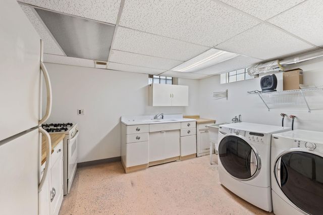 3643 Lyndale Avenue S, Minneapolis, MN 55409