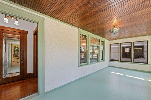 3643 Lyndale Avenue S, Minneapolis, MN 55409