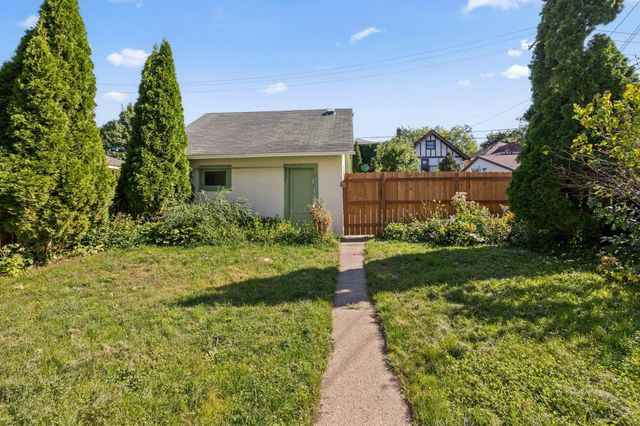 3643 Lyndale Avenue S, Minneapolis, MN 55409