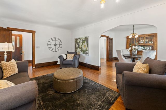 3643 Lyndale Avenue S, Minneapolis, MN 55409